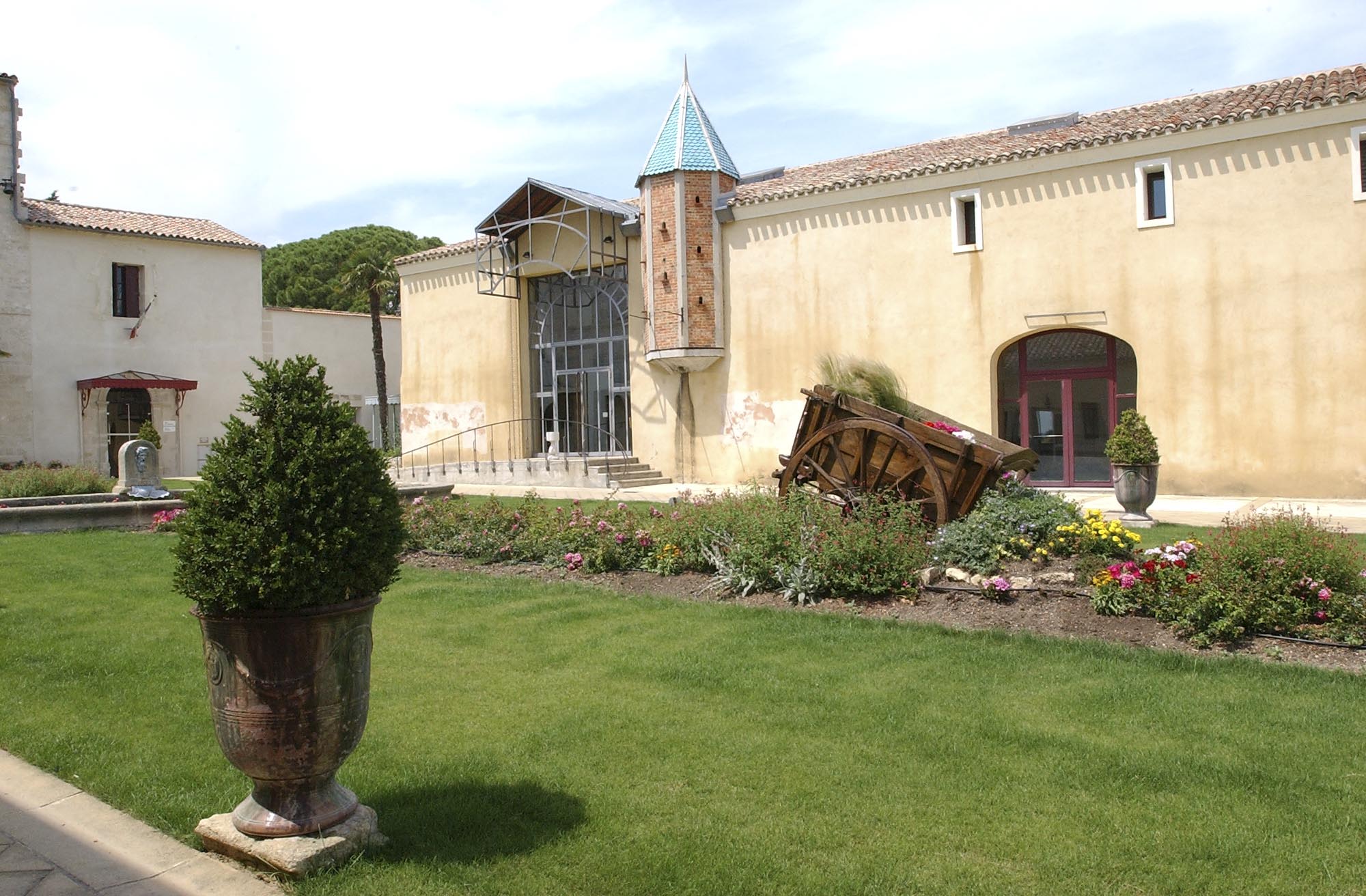 Cour-chai-du-terral